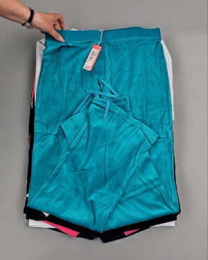 Фотография  649 - Спортивные костюмы  AD83#4 шт, ЛОТ №8637 оптом в Ростове-на-Дону и Ростовской области