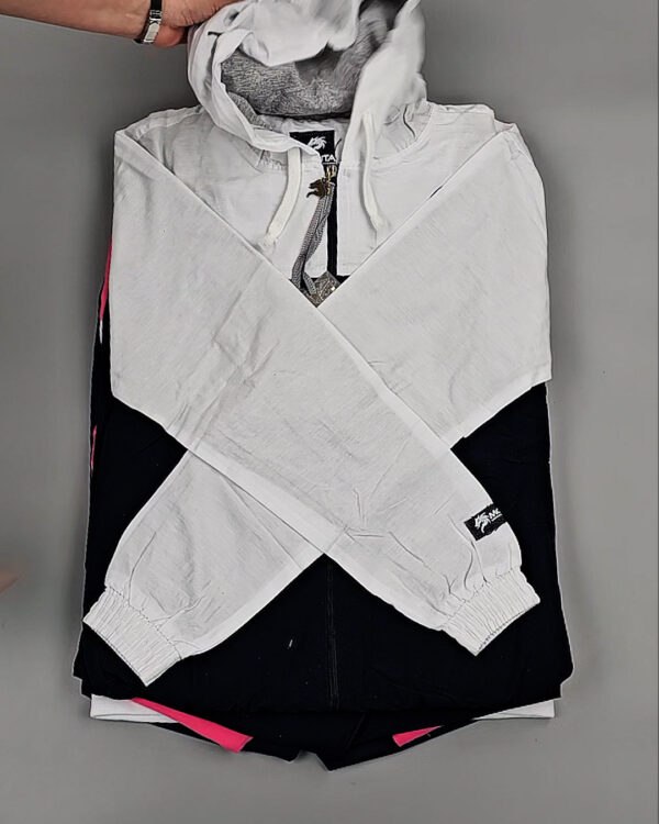 Фотография  756 - Спортивные костюмы  AD83#4 шт, ЛОТ №8637 оптом в Ростове-на-Дону и Ростовской области