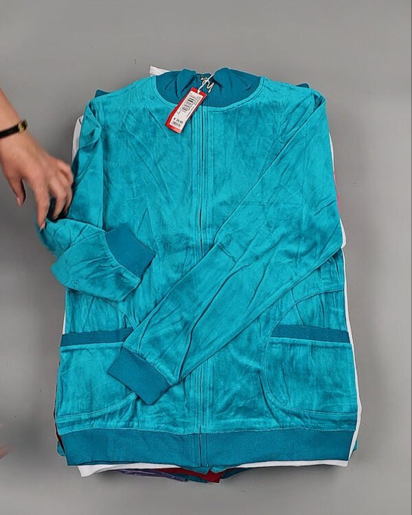 Фотография  377 - Спортивные костюмы  AD83#10 шт, ЛОТ №8642 оптом в Ростове-на-Дону и Ростовской области