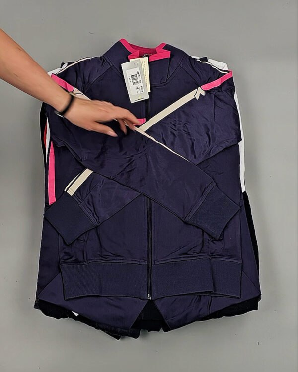 Фотография  942 - Спортивные костюмы  AD83#10 шт, ЛОТ №8641 оптом в Ростове-на-Дону и Ростовской области