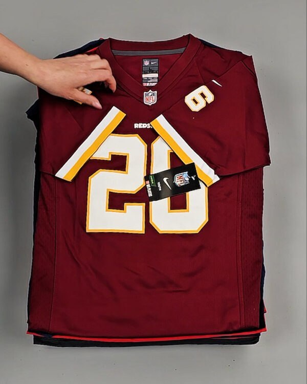 Фотография  843 - KIDS NIKE CAN 084#5 кг, ЛОТ №8478 оптом в Ростове-на-Дону и Ростовской области