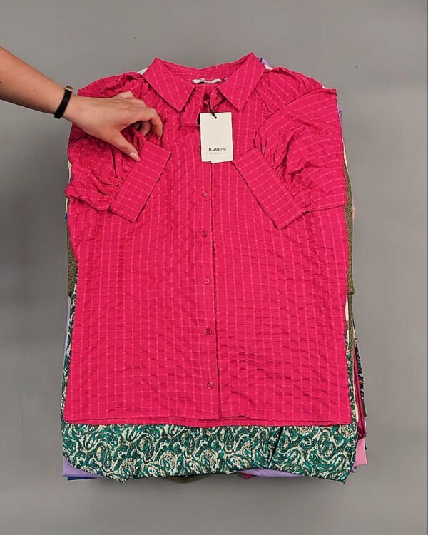 Фотография  236 - B.YOUNG Summer mix 045#15 кг, ЛОТ №8570 оптом в Ростове-на-Дону и Ростовской области