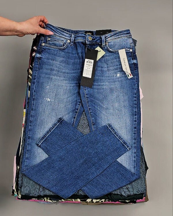 Фотография  253 - ONLY Summer mix 045#15 кг, ЛОТ №8457 оптом в Ростове-на-Дону и Ростовской области