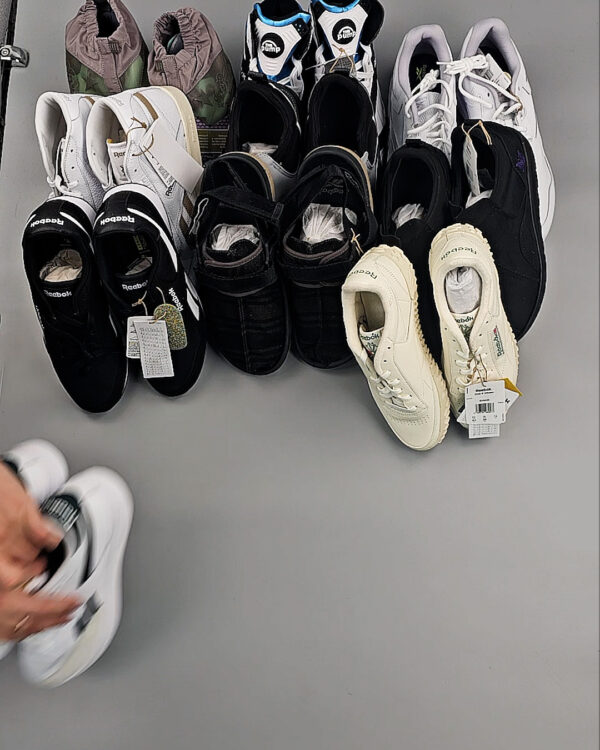 Фотография  385 - Кроссовки Reebok#23 шт, ЛОТ №8895 оптом в Ростове-на-Дону и Ростовской области