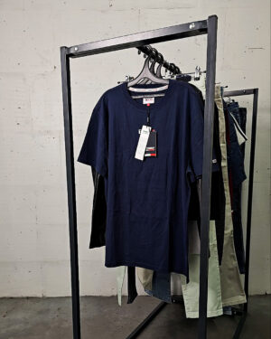 Купить LACOSTE, CALVIN KLEIN, TOMMY HILFIGER, GUESS + 075#19 шт, ЛОТ №9073 оптом в Ростове-на-Дону и Ростовской области