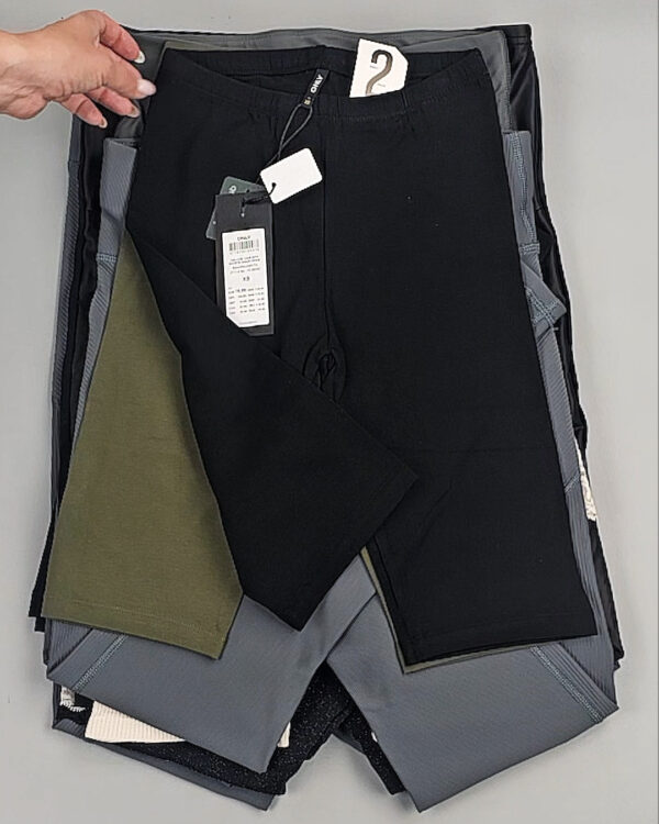 Фотография  119 - Спорт Bestseller 045 B#4 кг, ЛОТ №9038 оптом в Ростове-на-Дону и Ростовской области