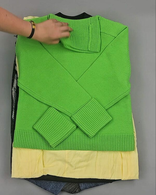 Фотография  879 - CO COUTURE mix 075#25 шт, ЛОТ №9010 оптом в Ростове-на-Дону и Ростовской области