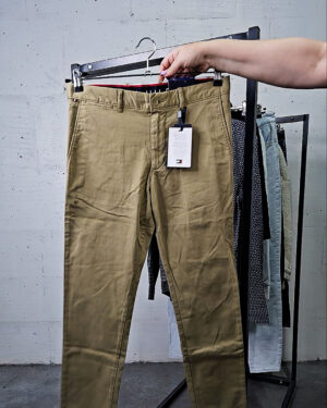 Фотография  918 - LACOSTE, CALVIN KLEIN, TOMMY HILFIGER, GUESS + 075#20 шт, ЛОТ №9072 оптом в Ростове-на-Дону и Ростовской области