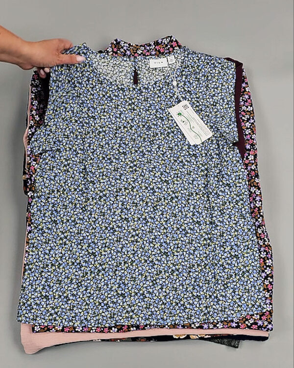 Фотография  656 - Блузки+Джемпера Bestseller Summer 045 B#8,5 кг, ЛОТ №9040 оптом в Ростове-на-Дону и Ростовской области