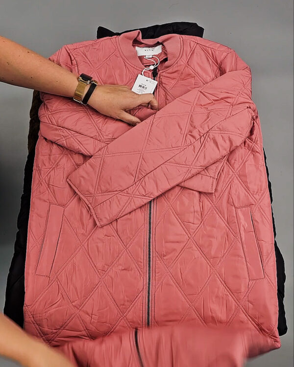 Фотография  721 - Верхняя одежда VILA#10 кг оптом в Ростове-на-Дону и Ростовской области