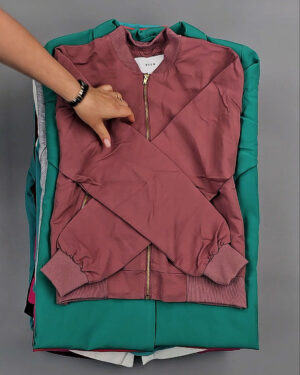 Фотография  426 - Толстовки+Верхняя одежда Bestseller Summer 045 B#7,2 кг, ЛОТ СТ-9323 оптом в Ростове-на-Дону и Ростовской области