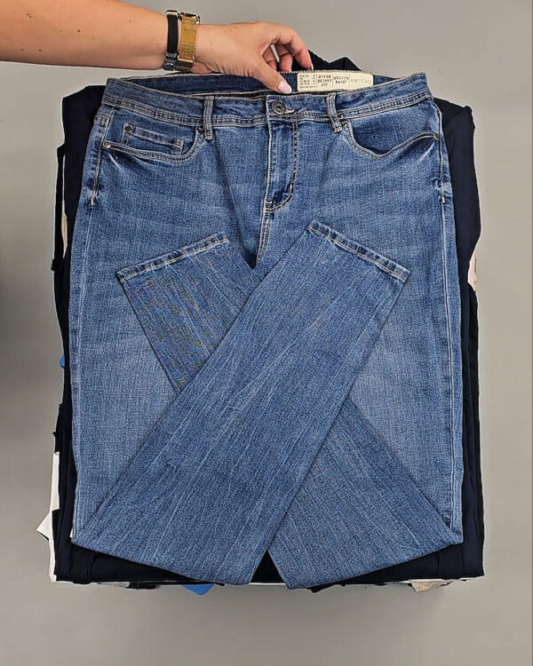 Фотография  500 - LIDL Winter mix 114#15 кг, ЛОТ №9134 оптом в Ростове-на-Дону и Ростовской области