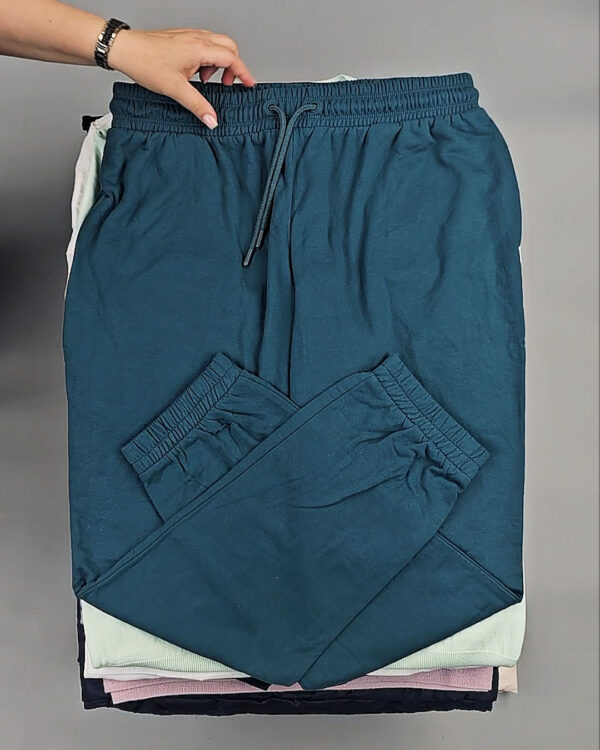 Фотография  117 - TCM Winter 104#15 кг, ЛОТ №9141 оптом в Ростове-на-Дону и Ростовской области