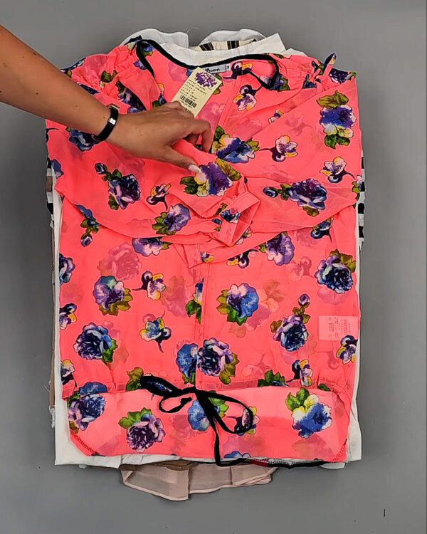 Фотография  802 - Блузки Корея 085#5 кг оптом в Ростове-на-Дону и Ростовской области