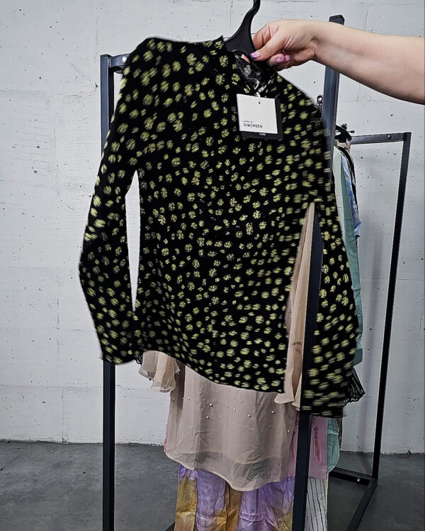 Фотография  876 - Karen by Simonsen mix 075#23 шт, ЛОТ №9100 оптом в Ростове-на-Дону и Ростовской области