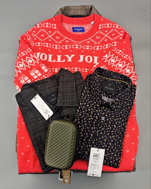 Купить Мужской зимний микс JACK JONES, 20 кг, ЛОТ № СТ-9445 оптом в Ростове-на-Дону и Ростовской области