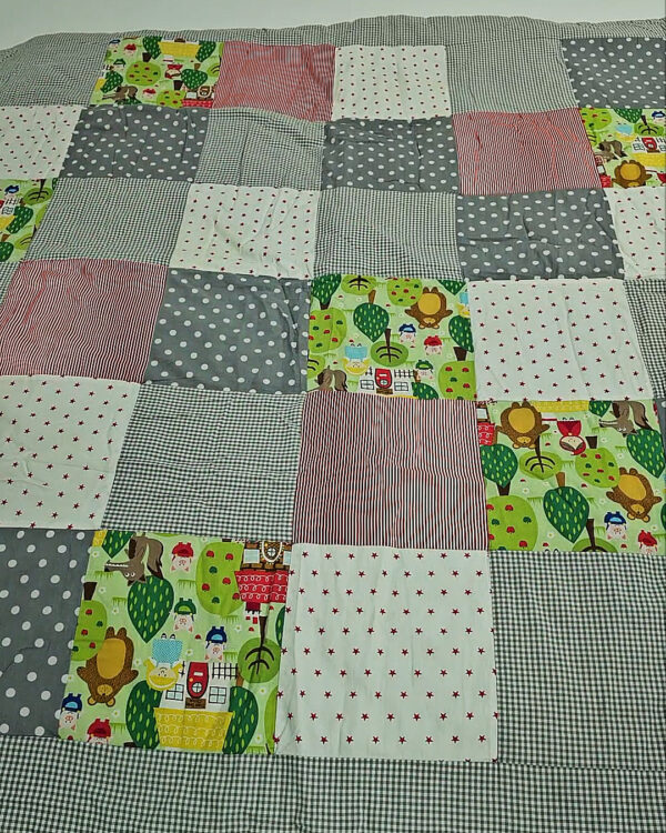 Фотография  222 - Покрывала#12,5 кг, ЛОТ СХ-0186 оптом в Ростове-на-Дону и Ростовской области