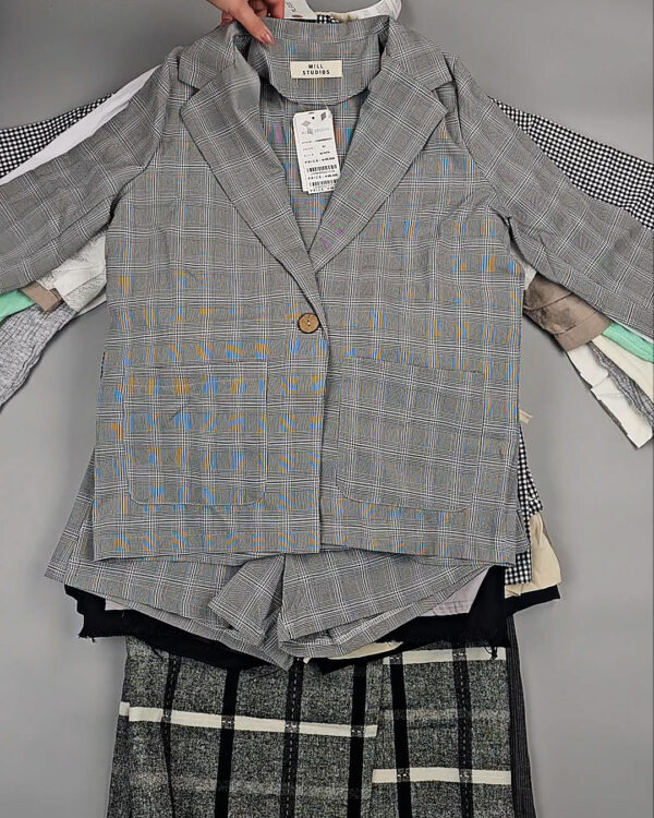 Фотография  443 - Комплекты жен Корея 085#5 кг, ЛОТ СТ-9572 оптом в Ростове-на-Дону и Ростовской области