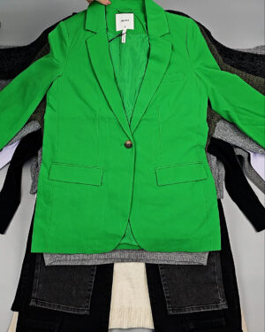 Фотография  243 - Bestseller Winter mix 104#15 кг, ЛОТ № СТ-9526 оптом в Ростове-на-Дону и Ростовской области