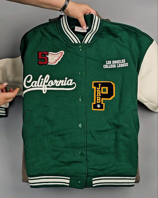 Фотография  638 - Ветровки Bestseller 045#10 кг, ЛОТ СТ-9406 оптом в Ростове-на-Дону и Ростовской области