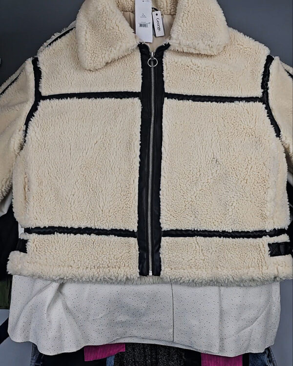 Фотография  938 - Scotland Winter БМ#60 кг, ЛОТ № СХ-0159 оптом в Ростове-на-Дону и Ростовской области