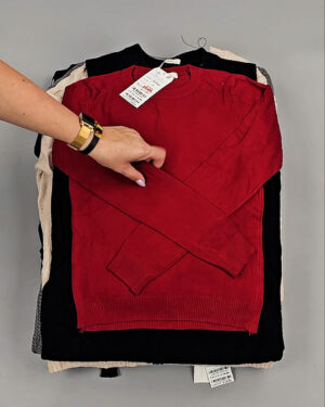 Фотография  412 - Джемпера Корея 085#7 кг, ЛОТ СТ-9415 оптом в Ростове-на-Дону и Ростовской области