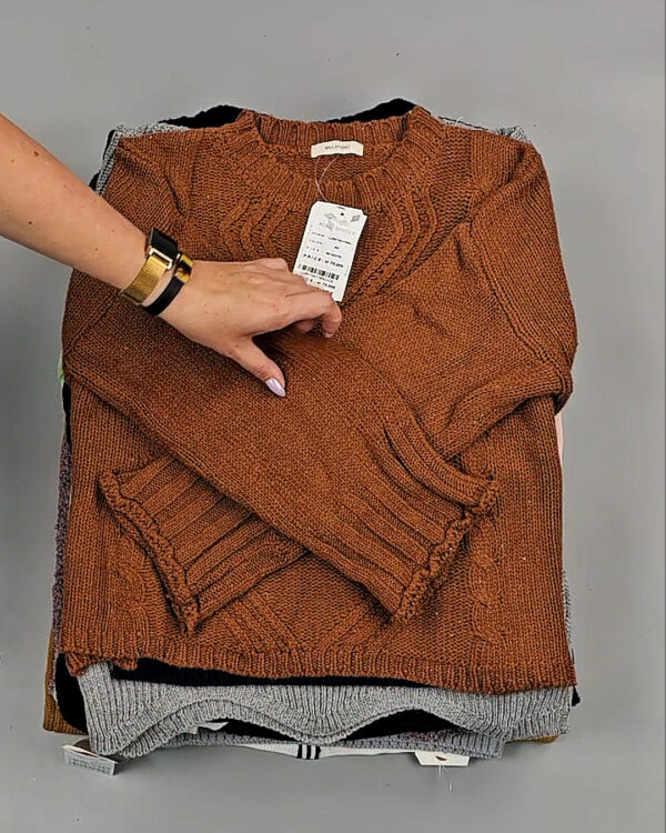 Фотография  764 - Джемпера Корея 085#7 кг, ЛОТ СТ-9412 оптом в Ростове-на-Дону и Ростовской области