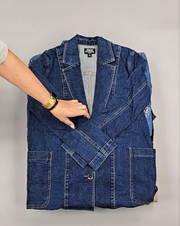 Фотография  793 - Ветровки женские CAN 104#12,7 кг, ЛОТ СТ-9405 оптом в Ростове-на-Дону и Ростовской области