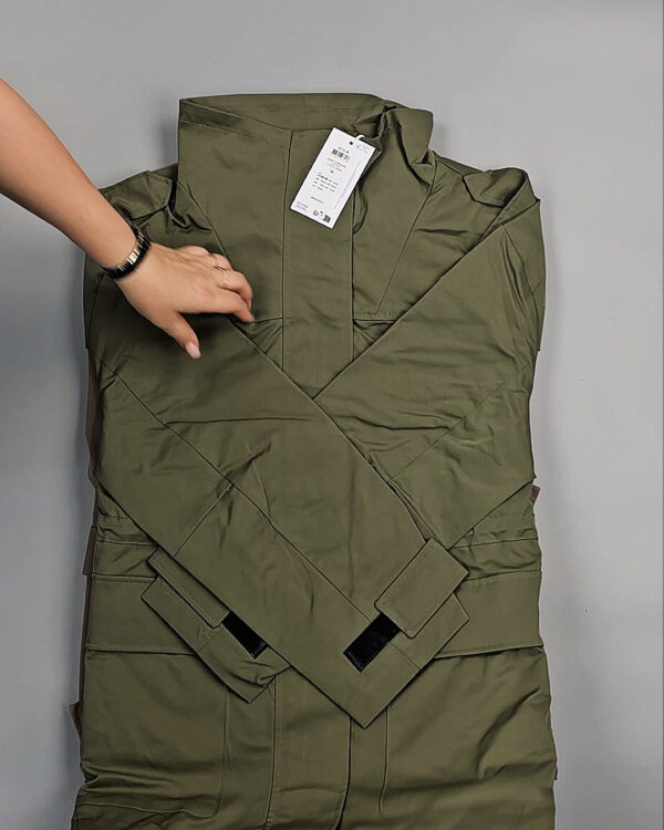 Фотография  997 - Ветровки Bestseller 045#10 кг, ЛОТ СТ-9410 оптом в Ростове-на-Дону и Ростовской области