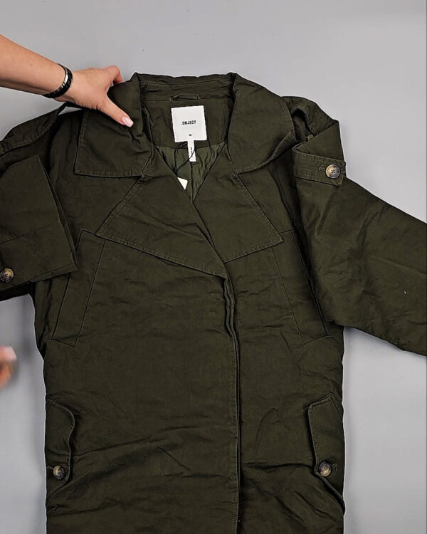 Фотография  775 - Ветровки Bestseller+DK 035#10 кг, ЛОТ СТ-9396 оптом в Ростове-на-Дону и Ростовской области