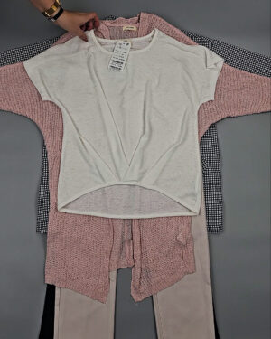 Фотография 308 - Комплекты жен Корея 085#5 кг, ЛОТ СТ-9574 оптом в Ростове-на-Дону и Ростовской области