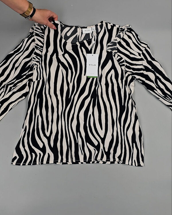 Фотография  586 - Блузки VILA Summer 045#5 кг, ЛОТ СТ-9591 оптом в Ростове-на-Дону и Ростовской области