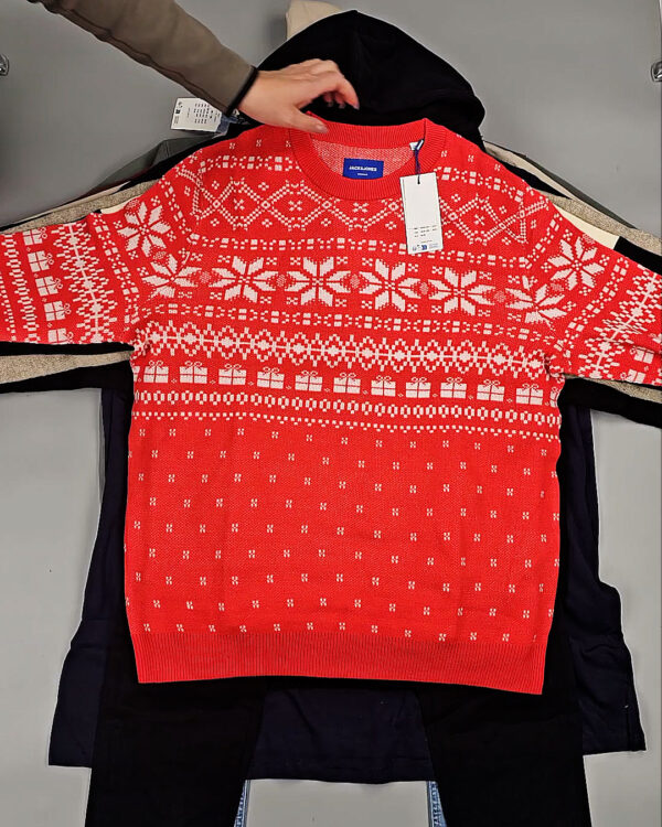 Фотография  421 - Мужской зимний микс JACK JONES, 20 кг, ЛОТ № СТ-9533 оптом в Ростове-на-Дону и Ростовской области