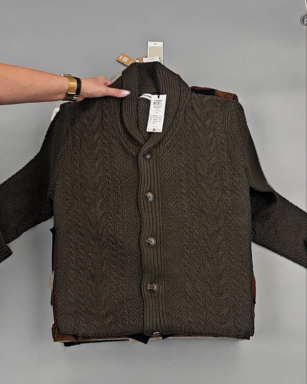 Фотография  896 - Мужской зимний микс JACK JONES, 20 кг, ЛОТ № СТ-9445 оптом в Ростове-на-Дону и Ростовской области