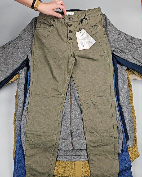 Фотография  507 - Женский зимний микс DK COMPANY, 20 кг, ЛОТ № СТ-9527 оптом в Ростове-на-Дону и Ростовской области