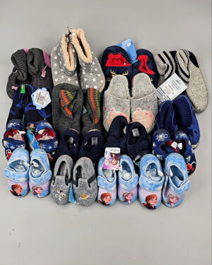 Купить Обувь домашняя дети СТОК 065#3,2 кг, ЛОТ СТ-9727 оптом в Ростове-на-Дону и Ростовской области