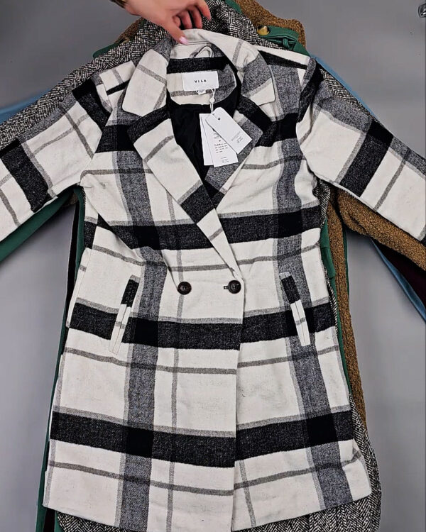 Фотография  999 - Пальто Bestseller 045#10 кг оптом в Ростове-на-Дону и Ростовской области