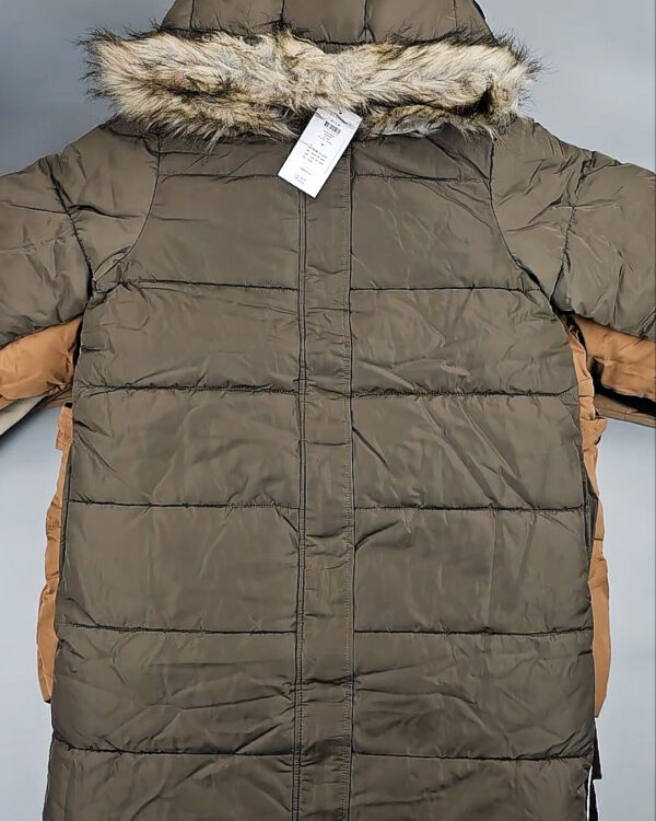 Фотография  631 - Верхняя одежда VILA 104#10 кг, ЛОТ СТ-9715 оптом в Ростове-на-Дону и Ростовской области