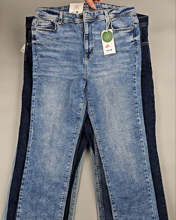 Фотография  409 - Джинсы C&A ж/м#10 кг, ЛОТ СТ-9744 оптом в Ростове-на-Дону и Ростовской области