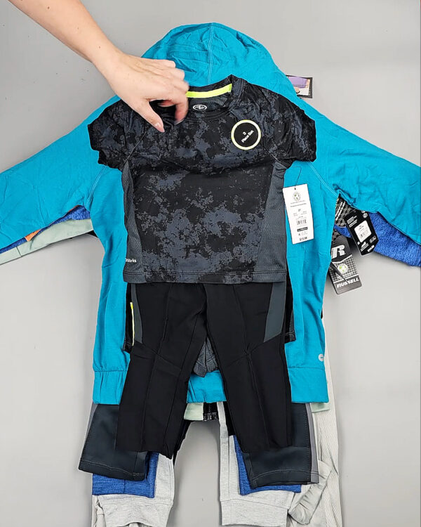 Фотография  691 - Спортивные костюмы дети CAN#6 кг, ЛОТ СТ-9739 оптом в Ростове-на-Дону и Ростовской области