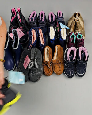 Фотография  647 - Обувь СТОК дети зима 065#6,5 кг, ЛОТ СТ-9663 оптом в Ростове-на-Дону и Ростовской области