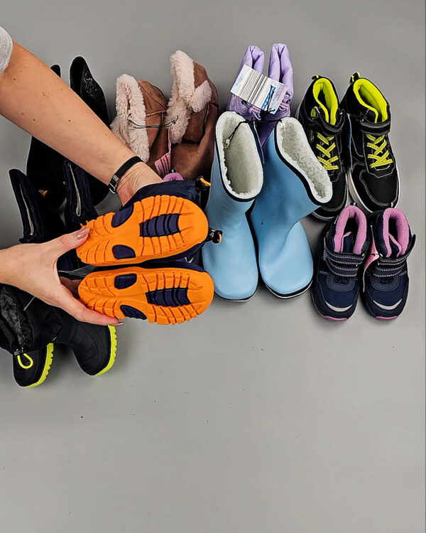 Фотография  337 - Обувь СТОК дети зима 065#6,4 кг, ЛОТ СТ-9662 оптом в Ростове-на-Дону и Ростовской области