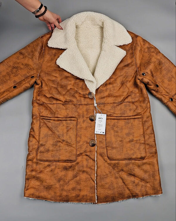 Фотография  845 - Верхняя одежда VILA 104#10 кг оптом в Ростове-на-Дону и Ростовской области