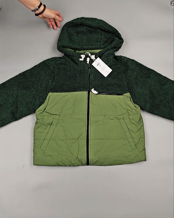 Фотография  675 - Верхняя одежда VILA 104#10 кг, ЛОТ СТ-9714 оптом в Ростове-на-Дону и Ростовской области