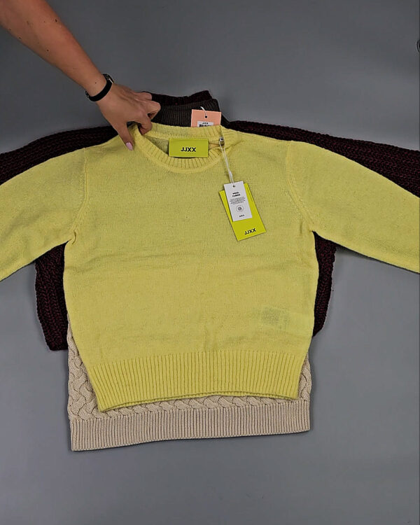 Фотография  775 - Джемпера JJXX 045 #7 кг, ЛОТ СТ-9876 оптом в Ростове-на-Дону и Ростовской области