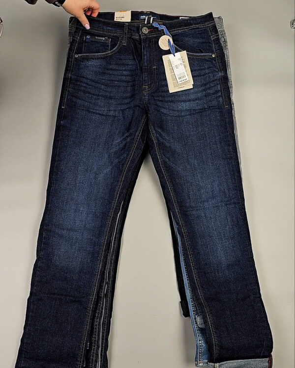 Фотография  381 - Джинсы BLEND HE 075#10 кг оптом в Ростове-на-Дону и Ростовской области