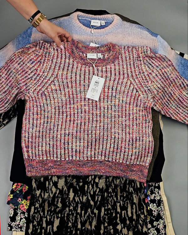 Фотография  627 - VILA Winter MIX 064#15 кг, ЛОТ СТ-9815 оптом в Ростове-на-Дону и Ростовской области