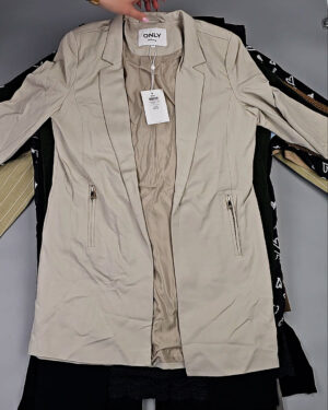 Фотография  393 - ONLY Winter mix 104#15 кг, ЛОТ СТ-9948 оптом в Ростове-на-Дону и Ростовской области