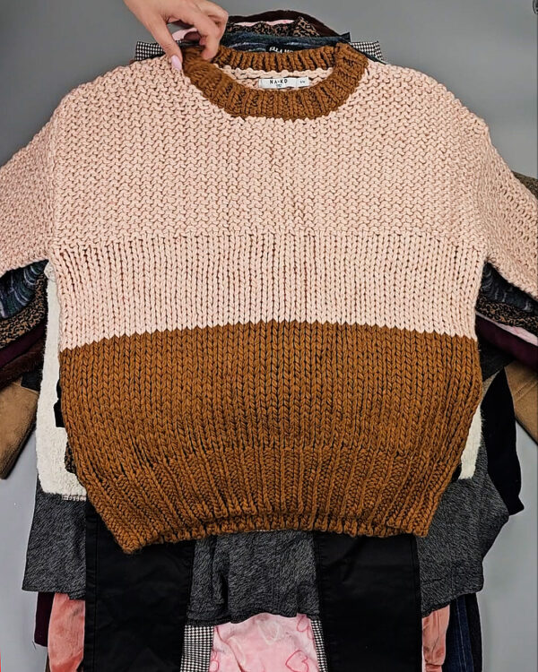 Фотография  636 - Женский микс зима (Winter mix)#20 кг, ЛОТ СХ-0208 оптом в Ростове-на-Дону и Ростовской области