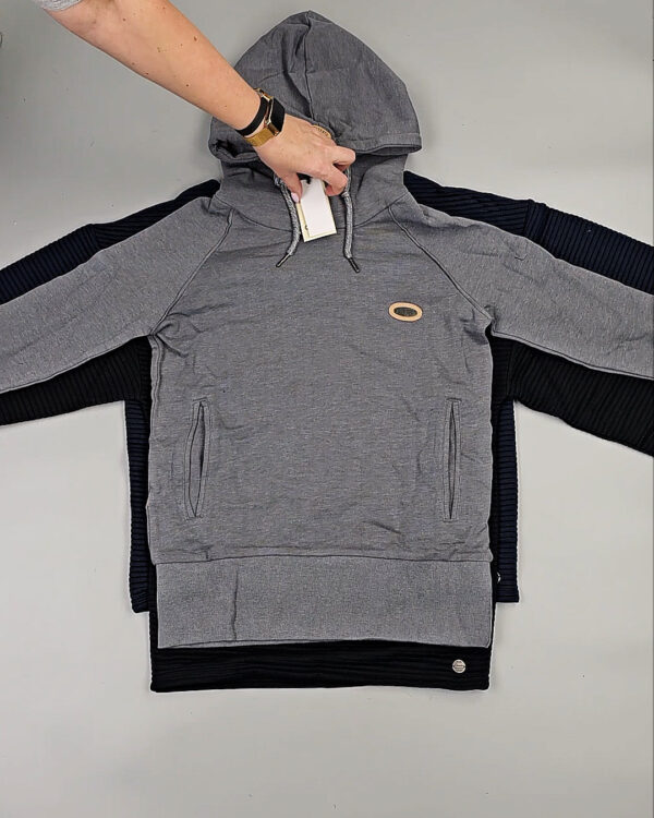 Фотография  186 - Толстовки Bestseller+DK 035#7 кг, ЛОТ СТ-9840 оптом в Ростове-на-Дону и Ростовской области